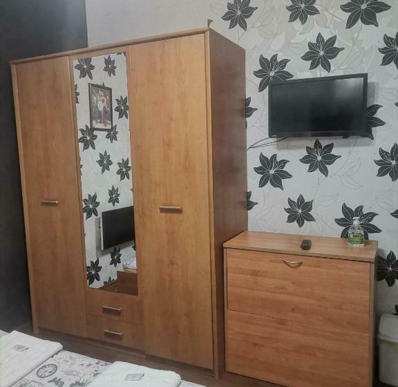 פנסיון Teodora House