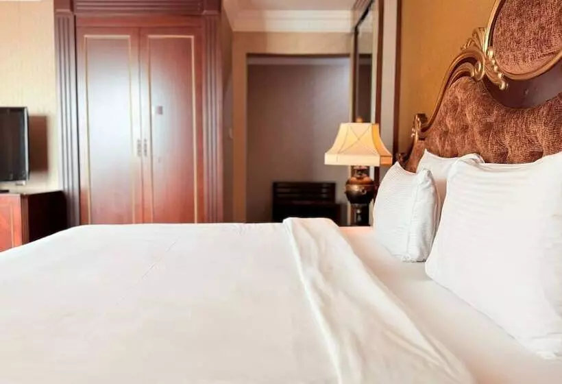 Sunday Hotel Al Barsha Dubai Mall of the Emirates