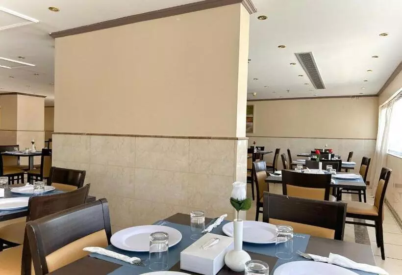 ホテル Al Massa Bader