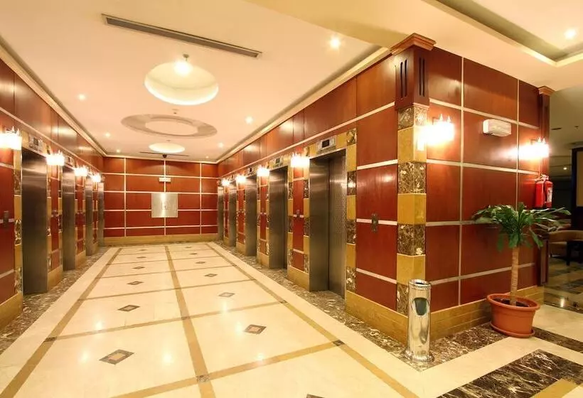 ホテル Al Massa Bader