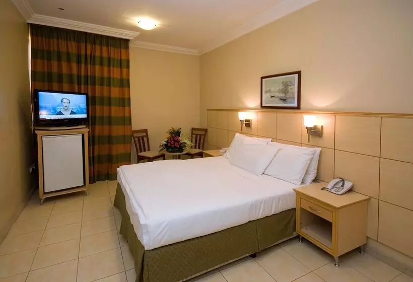 ホテル Al Massa Bader