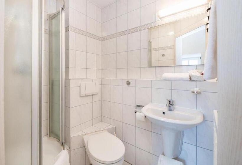 בית מלון כפרי Am Markt