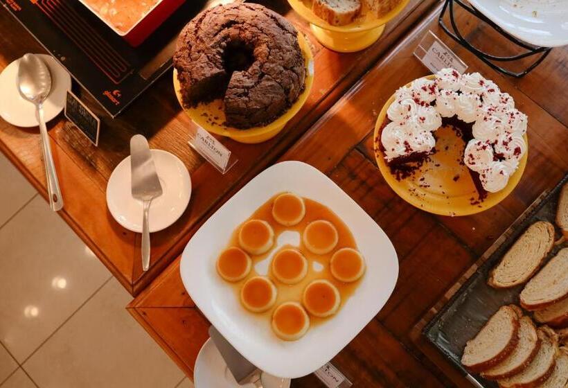 Otel Carlton Plaza Baoba