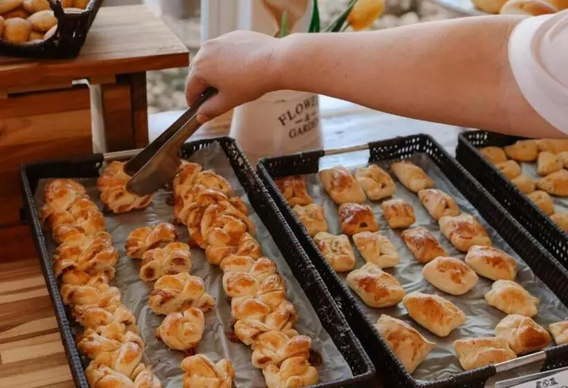 호텔 Carlton Plaza Baoba