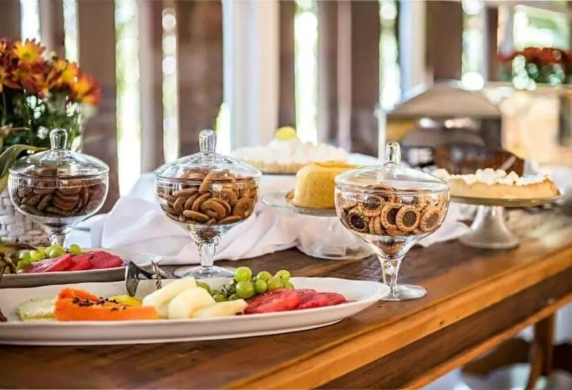 호텔 Carlton Plaza Baoba