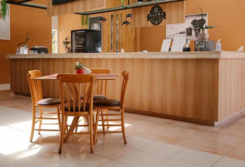 Otel Carlton Plaza Baoba