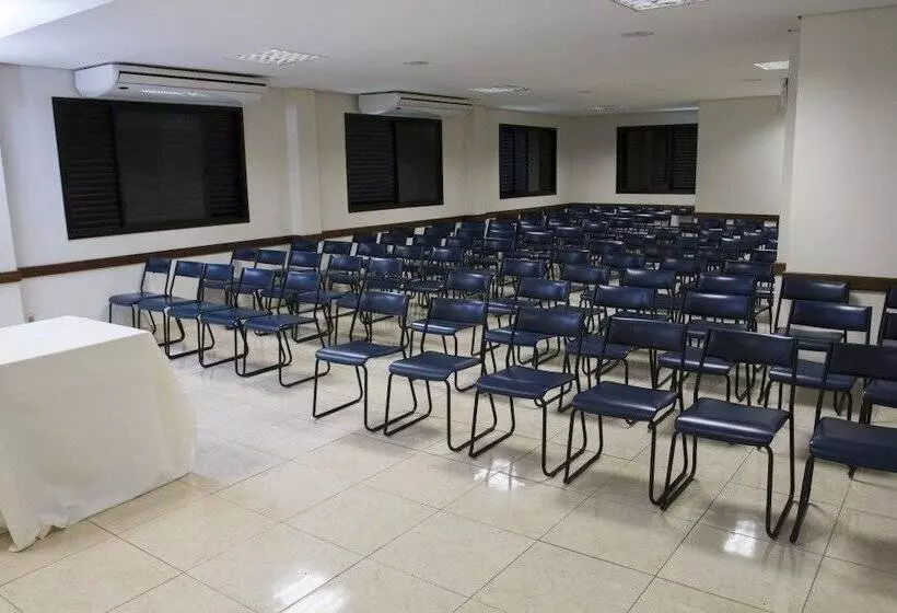 Carlton Plaza Hotel Uberlandia