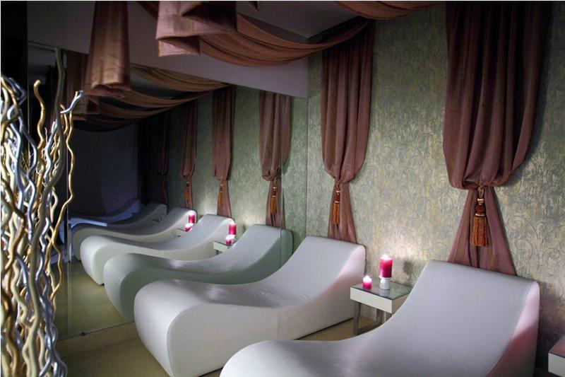 ホテル Golden Tulip Dana Bay Resort Families ,للعائلات