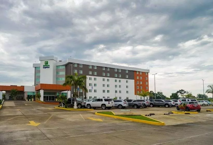 ホテル Holiday Inn Express Tapachula, An Ihg