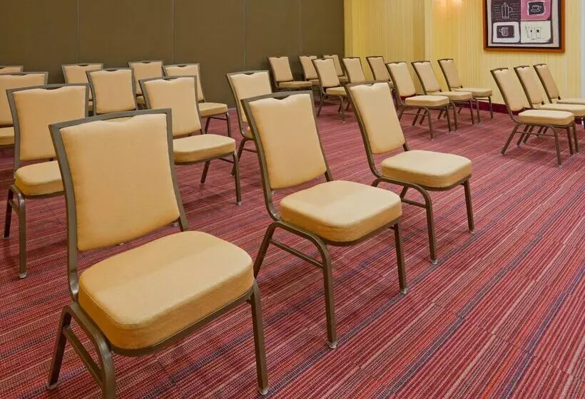 ホテル Holiday Inn Express Tapachula, An Ihg