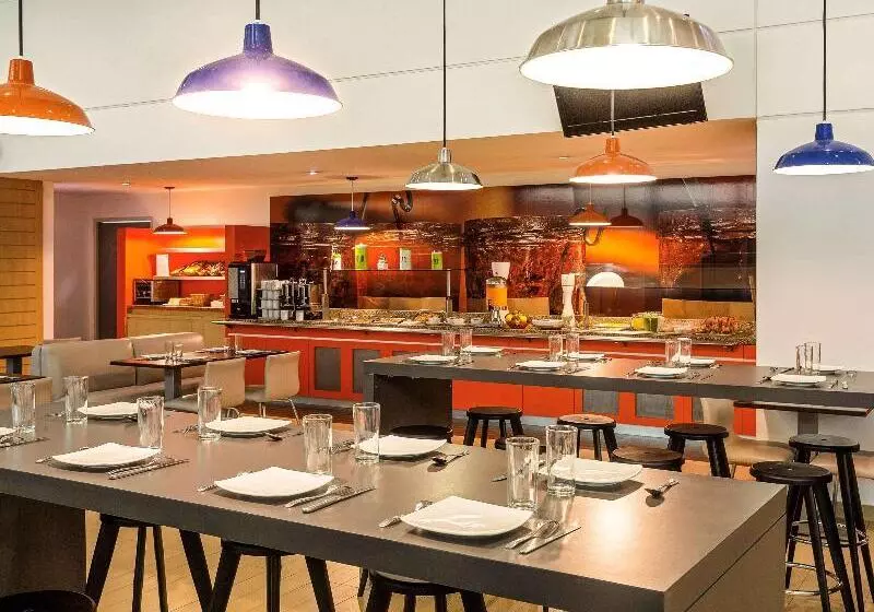 ホテル Ibis Cancun Centro