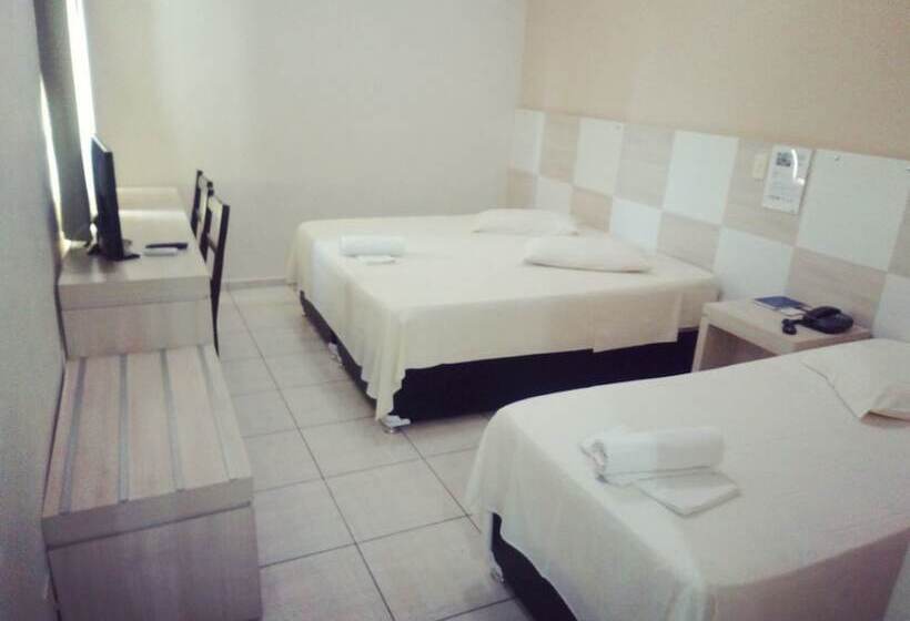 فندق Maestro Express Toledo