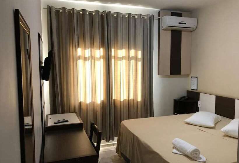 فندق Maestro Express Toledo