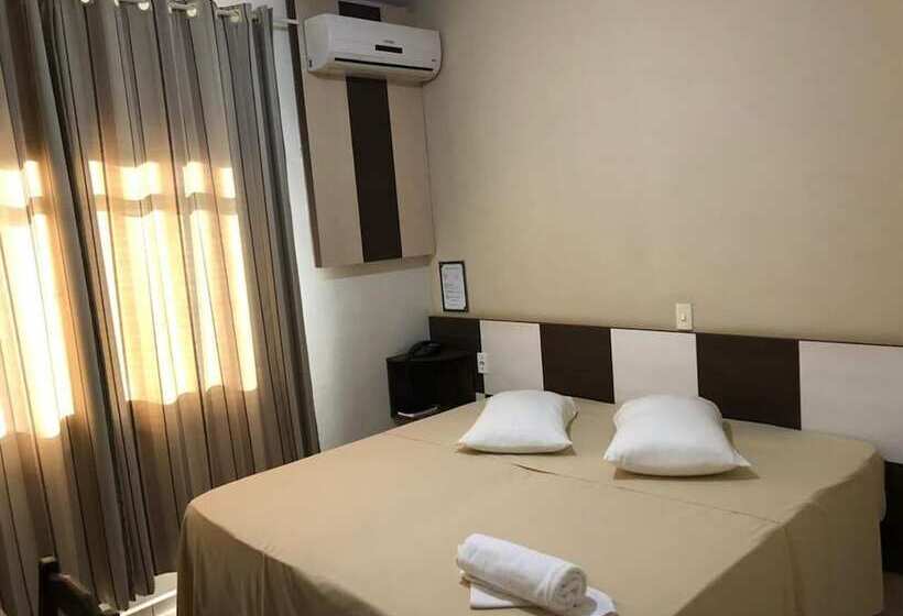 فندق Maestro Express Toledo