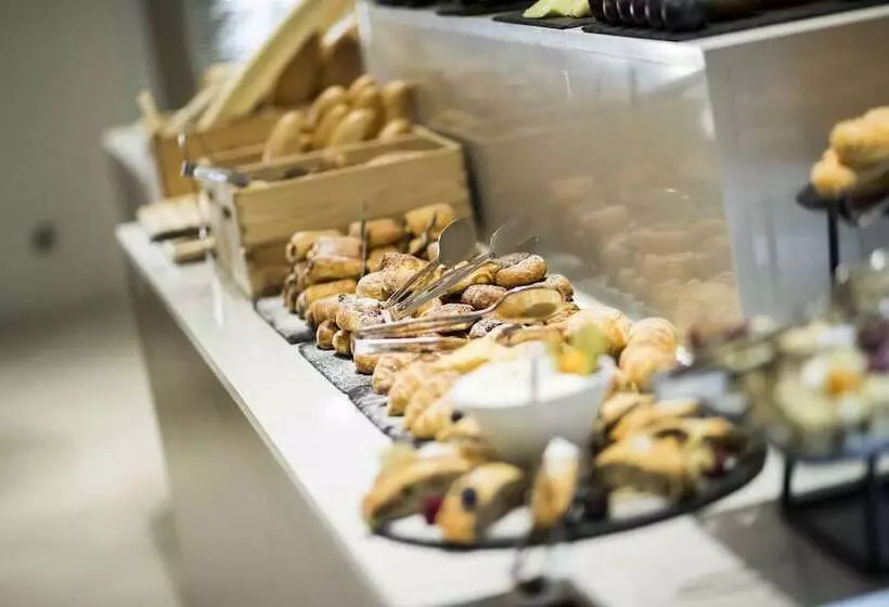 Отель Mercure Ostrava Center