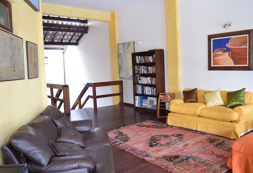 هتل Pousada Encanto De Itapoan