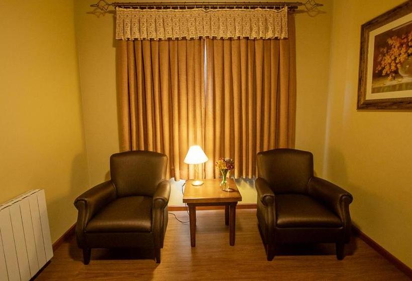 هتل Pousada Vovó Carolina