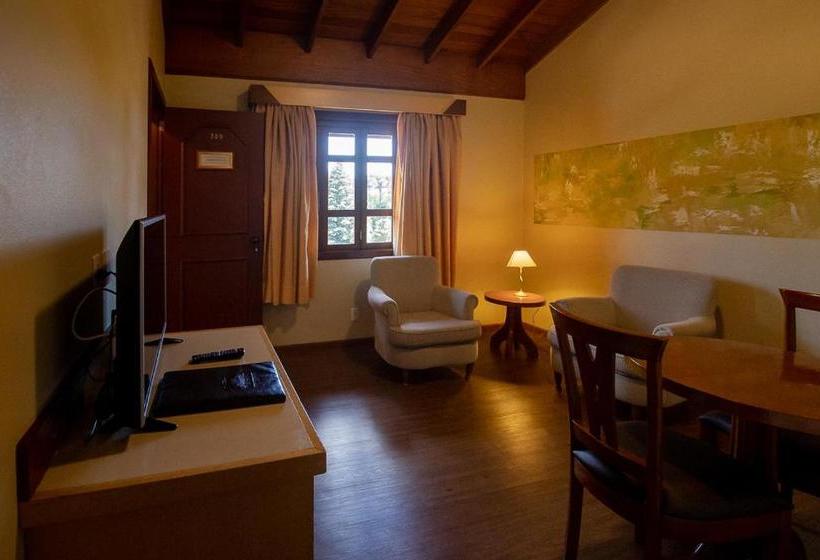 هتل Pousada Vovó Carolina