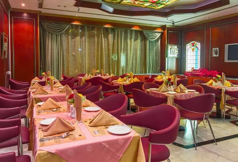 Отель Ramee Guestline