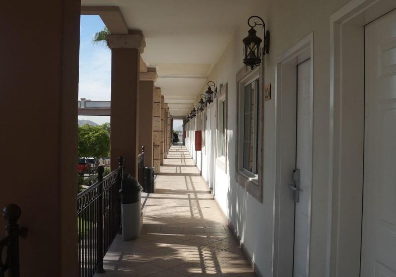 فندق Royal Palace