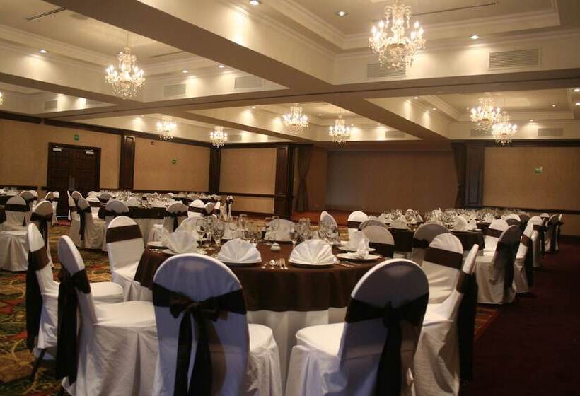 فندق Royal Palace