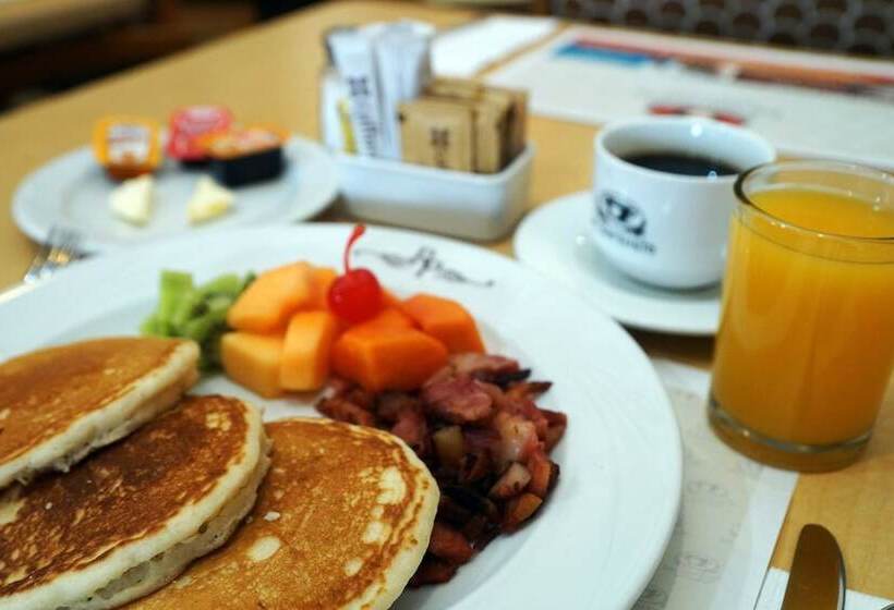 فندق Royal Palace