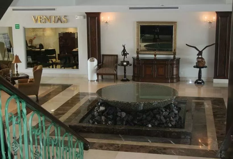 فندق Royal Palace