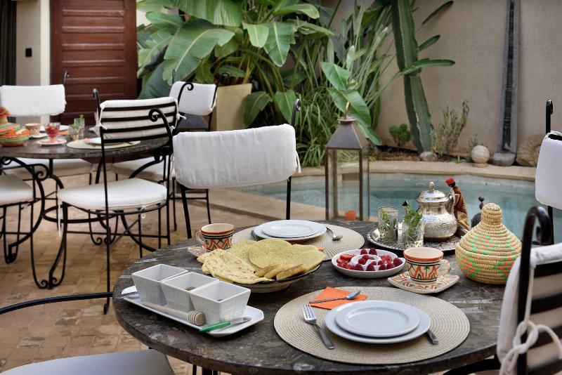 Riad Les Ammonites And Spa