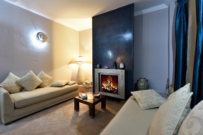 Riad Les Ammonites And Spa