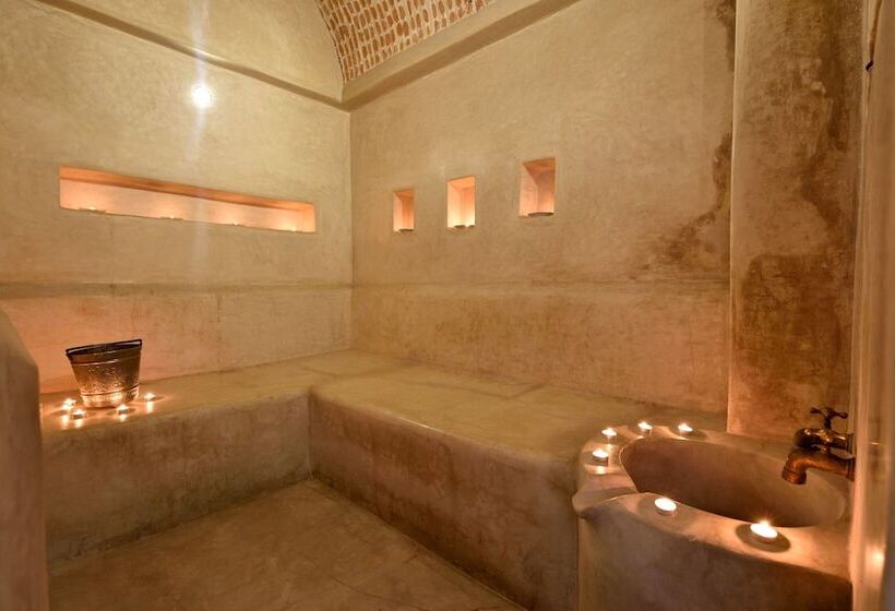 Riad Les Ammonites And Spa
