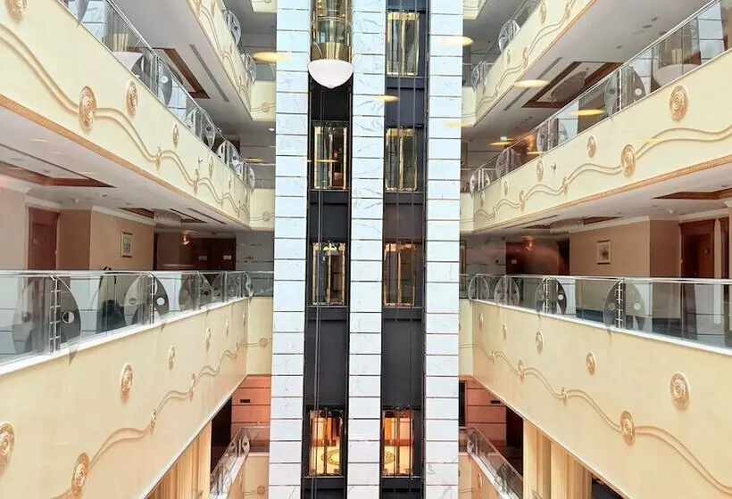 Sunday Hotel Al Barsha Dubai Mall of the Emirates