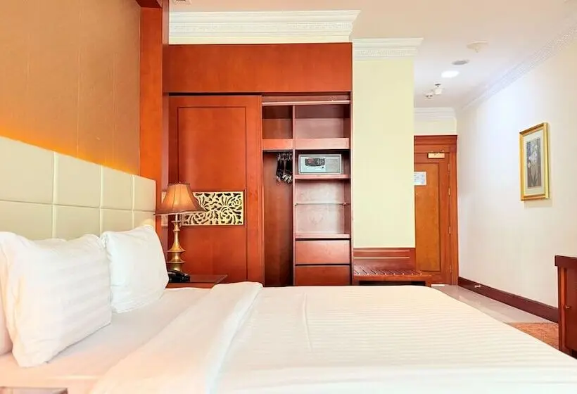 Sunday Hotel Al Barsha Dubai Mall of the Emirates