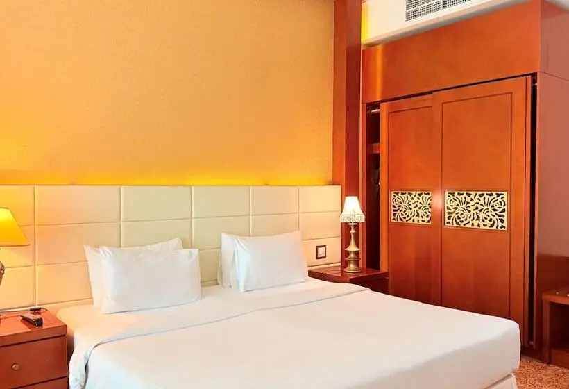 Sunday Hotel Al Barsha Dubai Mall of the Emirates