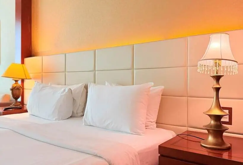 Sunday Hotel Al Barsha Dubai Mall of the Emirates