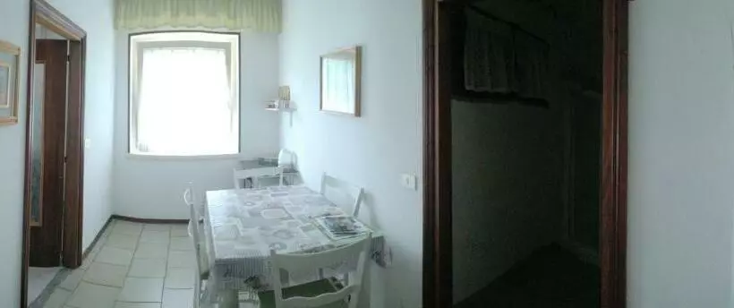 B&b Ai Pini