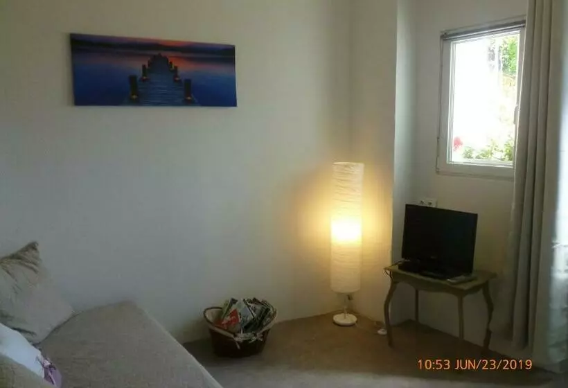 Aamiaismajoitus (B&B) Gite Des Belles Fontaines