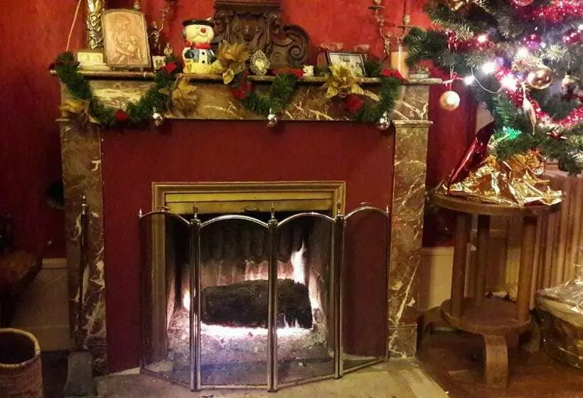 Aamiaismajoitus (B&B) Gite Des Belles Fontaines