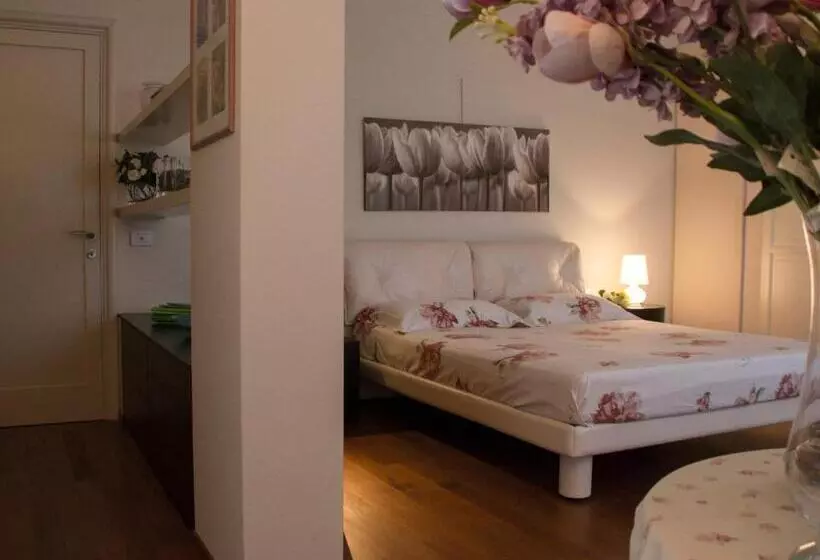 ベッドアンドブレックファースト Il Giardino Delle Rose