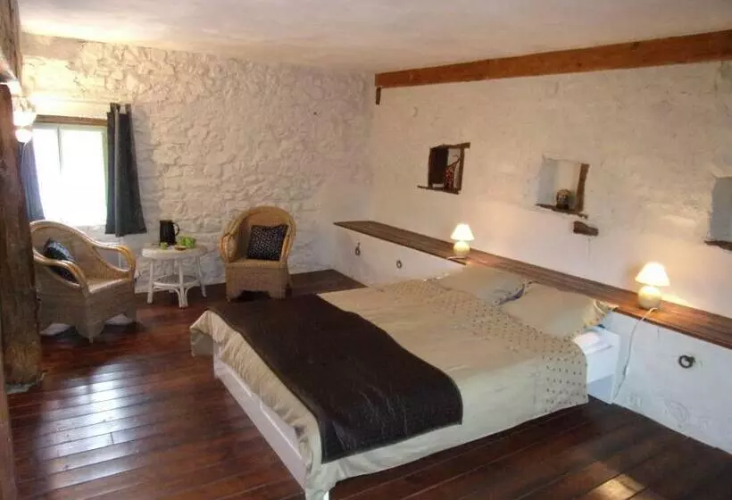 Aamiaismajoitus (B&B) Le Relais Des Eléphants Colorés