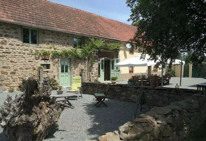 Aamiaismajoitus (B&B) Le Relais Des Eléphants Colorés