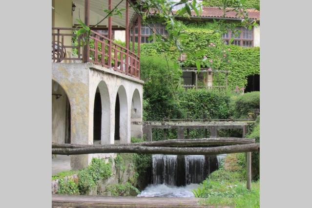 مبيت وإفطار Moulin De La Grave