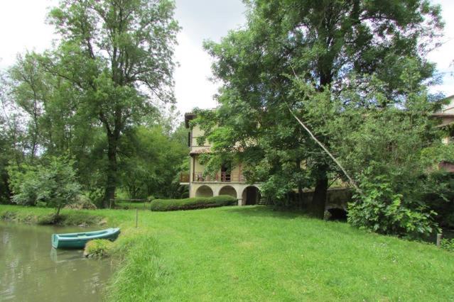 مبيت وإفطار Moulin De La Grave