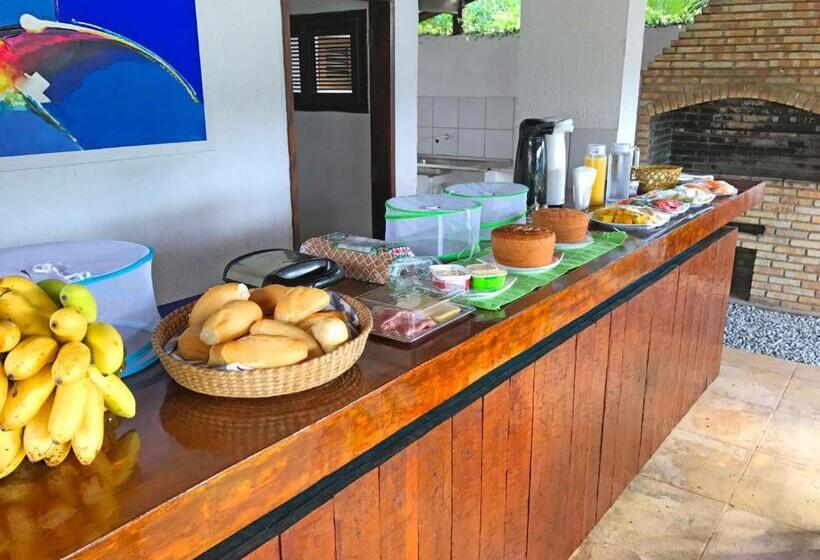 تختخواب و صبحانه Tucano Pousada