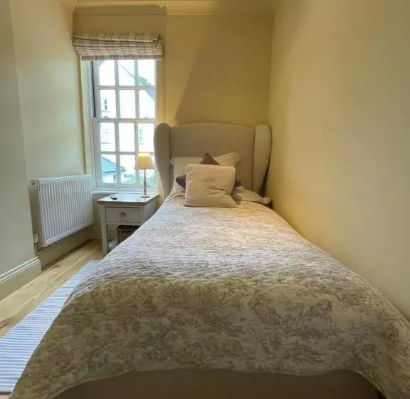 Aamiaismajoitus (B&B) Ty Llew Lodge