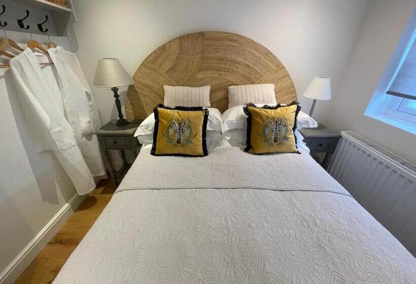 住宿加早餐  Ty Llew Lodge