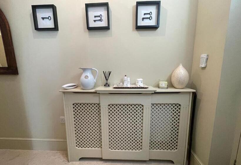 住宿加早餐  Ty Llew Lodge