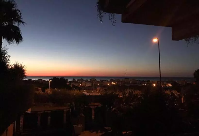 Aamiaismajoitus (B&B) Villa Angela