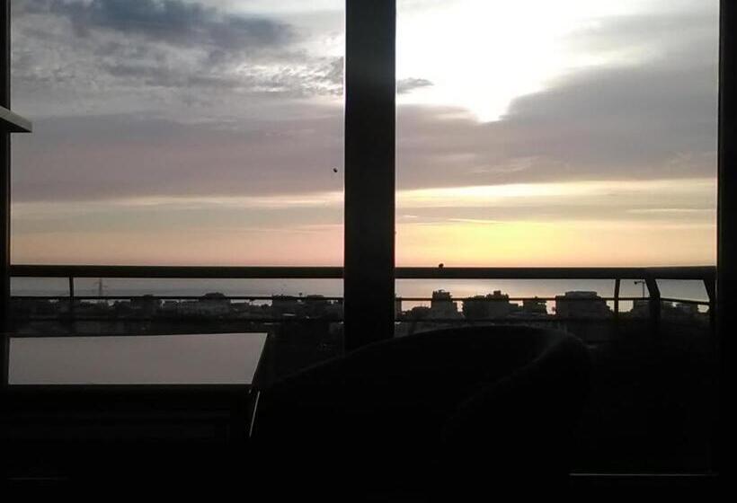 مبيت وإفطار Villa Angela