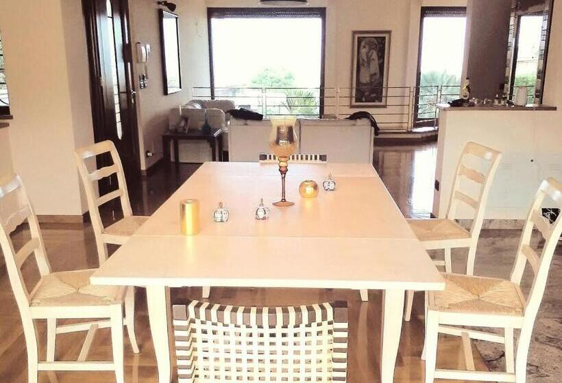 مبيت وإفطار Villa Angela