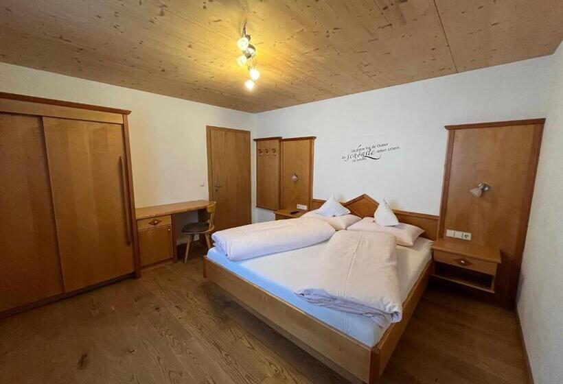 ホテル Filzerlehen